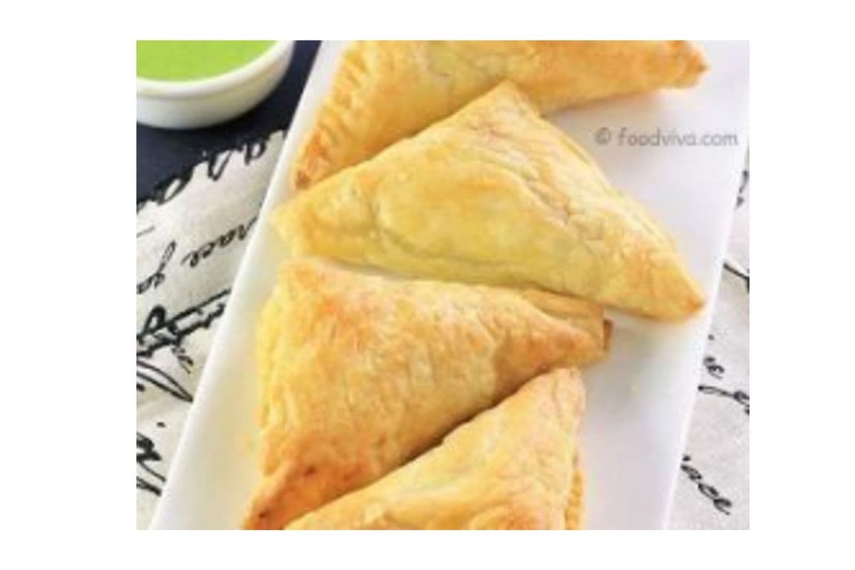 Pizza Puff Patty (1 pc)