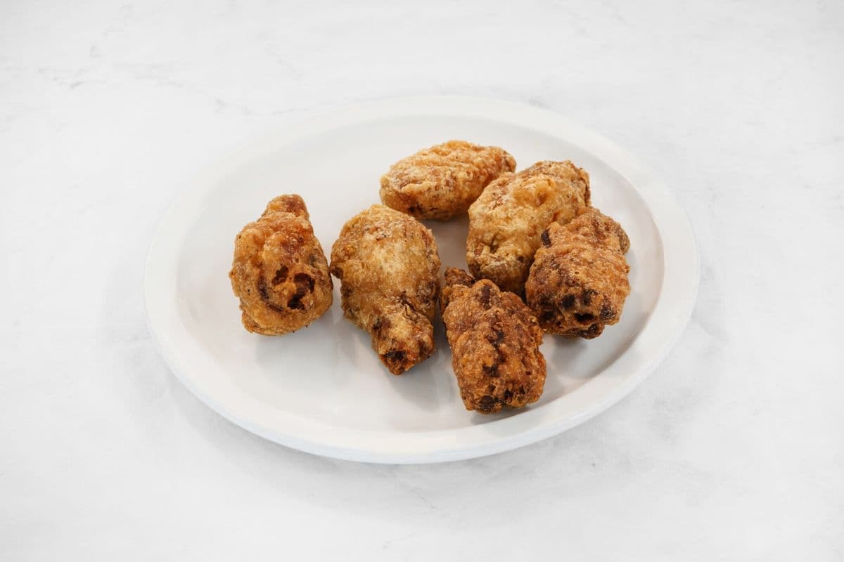 5. Deep Fried Chicken Wings(12)