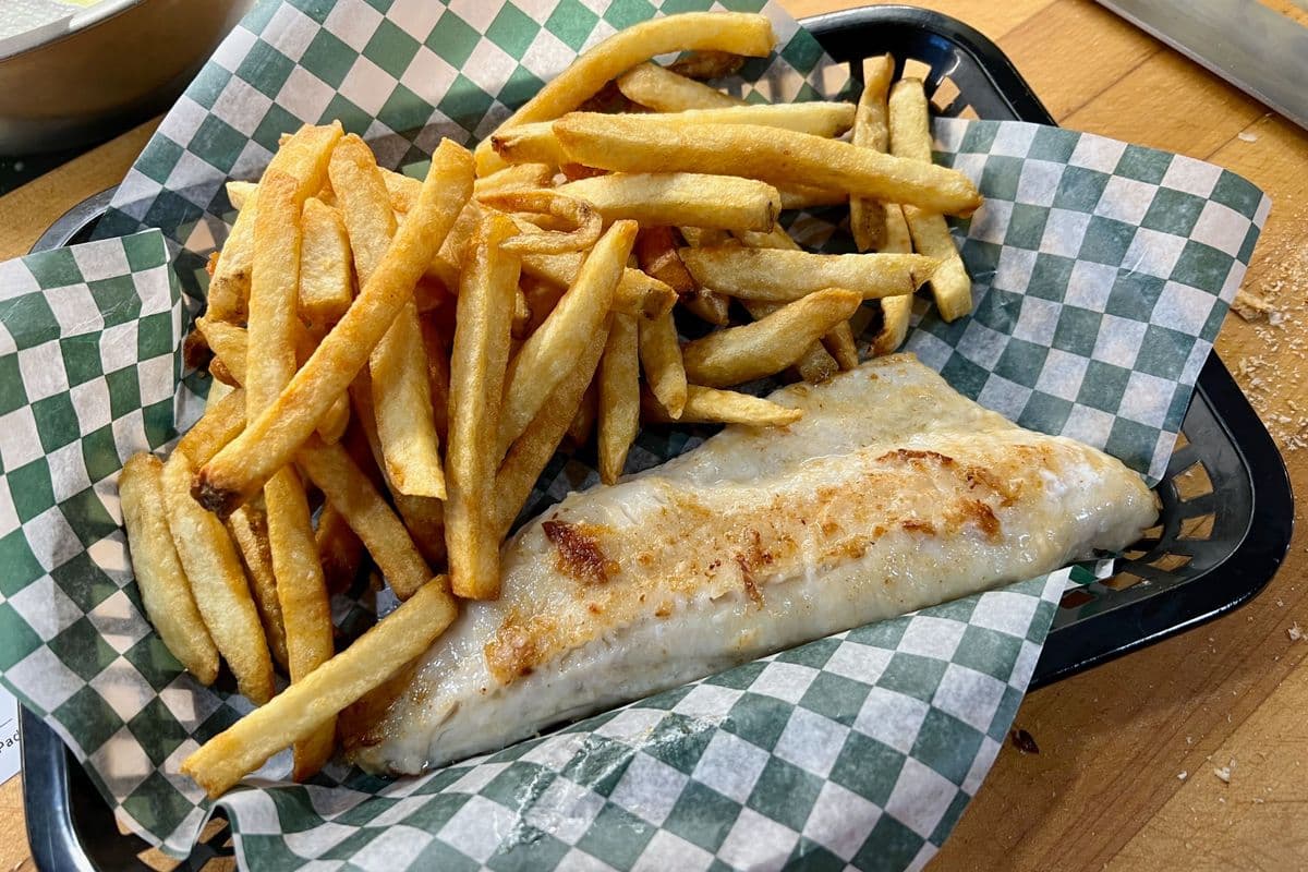 1Pc Grilled Pickerel and Fries