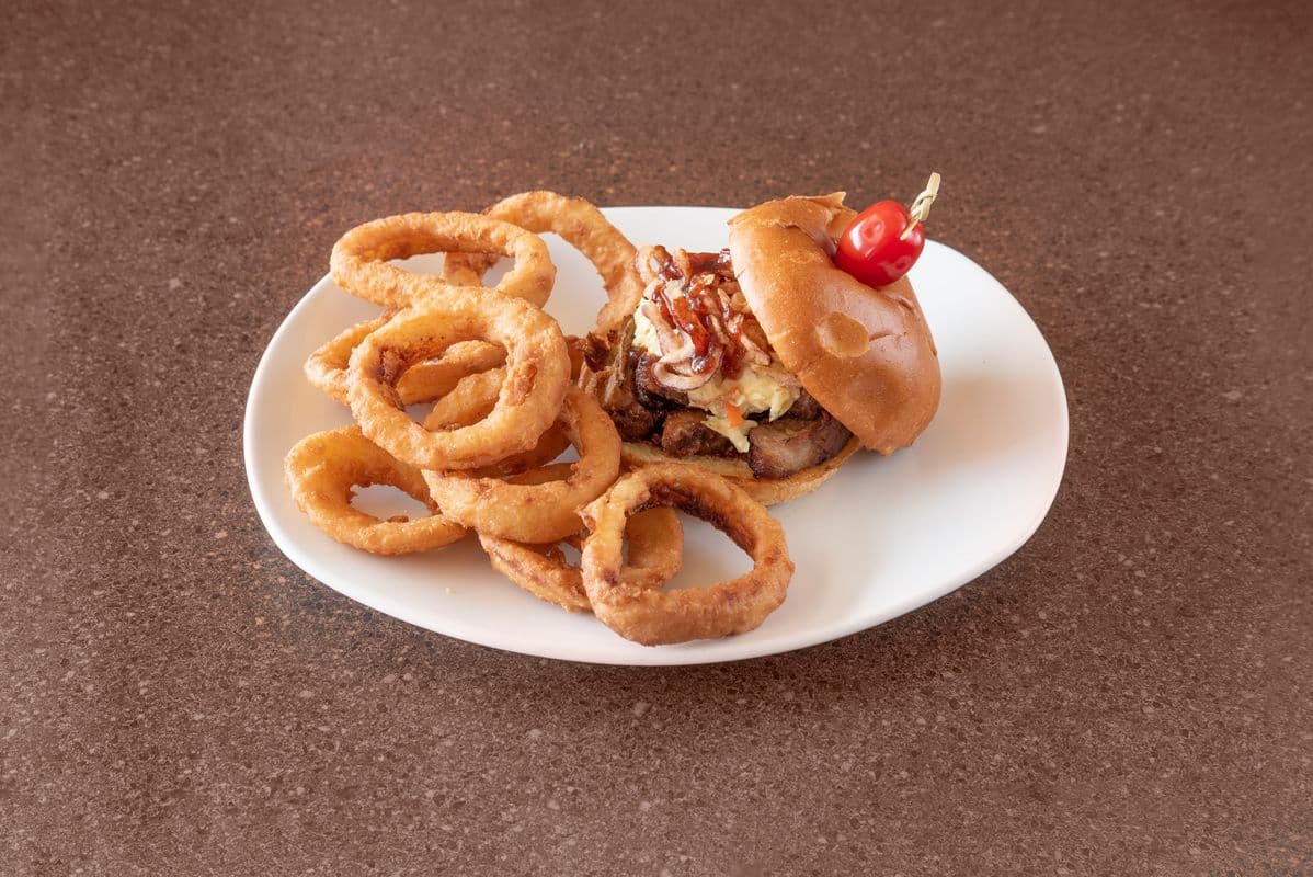 MMM-Heighty Memphis Burger