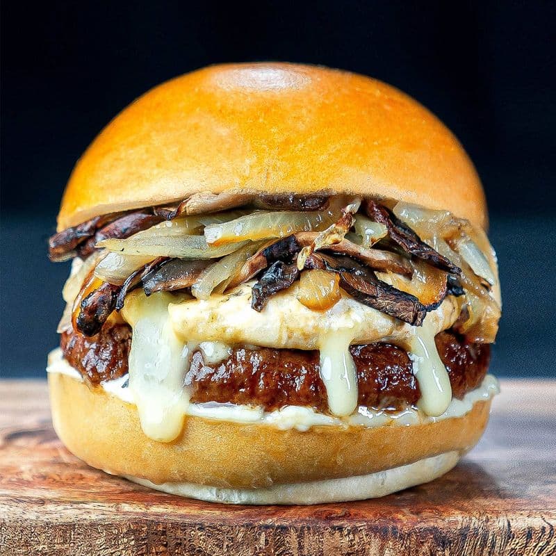 BURGER QUÉBÉCOIS  