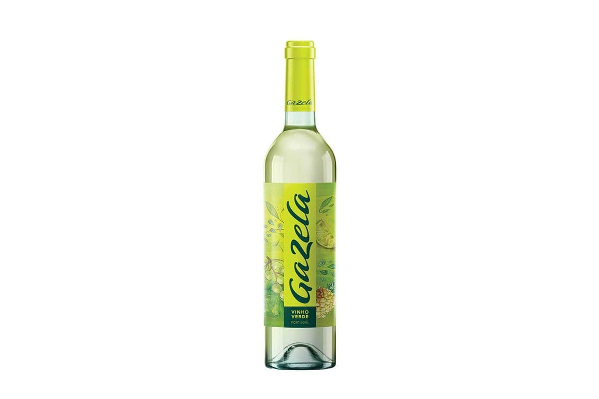 Gazela Vinho Verde (1 x 750 ml Bottle)