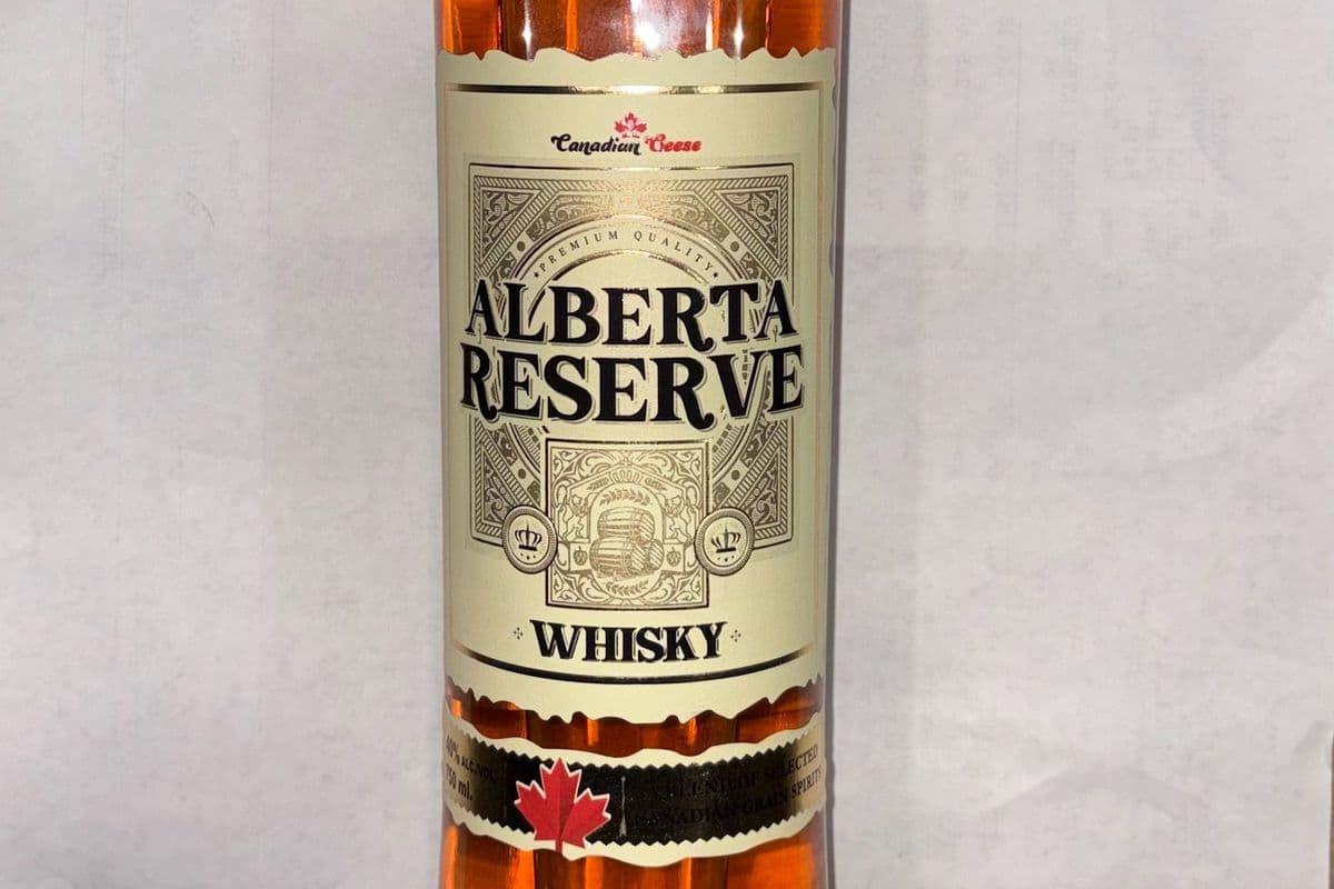 ALBERTA RESERVE WHISKY 750ML BOTTLE (1 x 750ML)