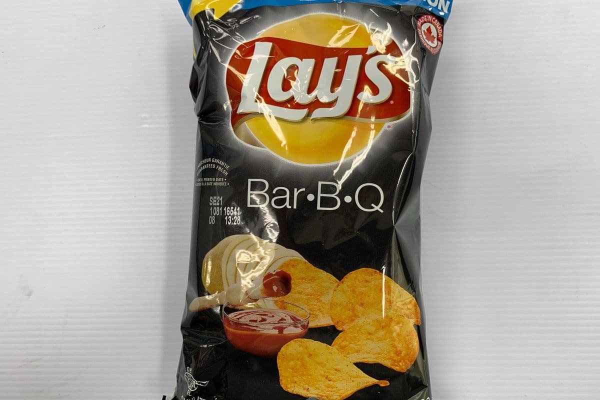Lay's Barbeque Potato Chips (60 g)