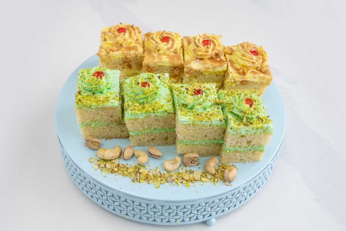 Butterscotch Pastry Box