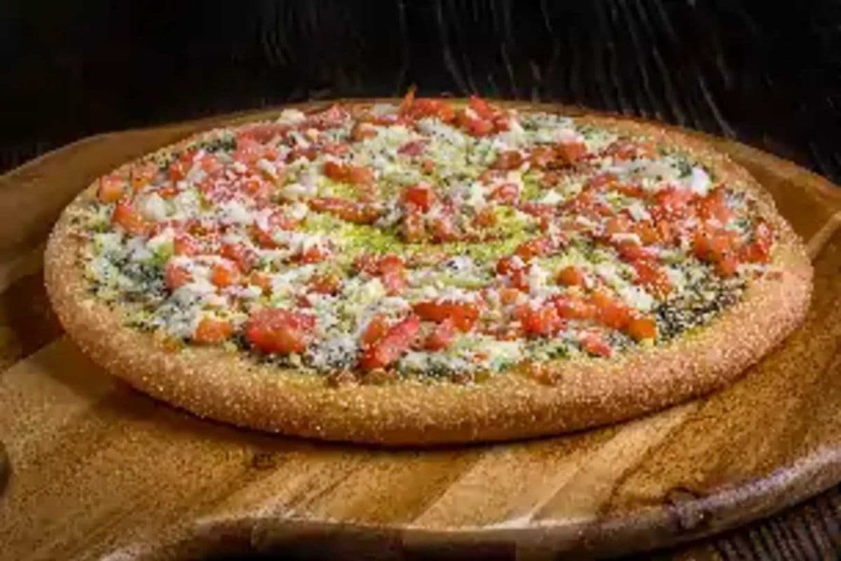 8" Personal Twisted Bruschetta Pizza