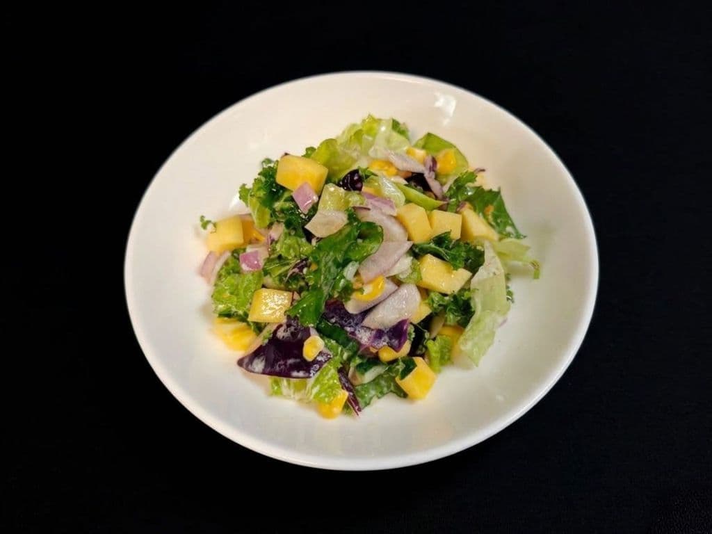 S01. House Salad