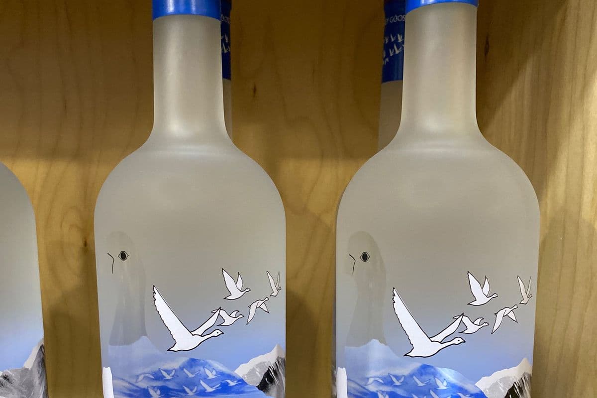 Grey Goose Vodka 1.14L (1 x 1.14 L)