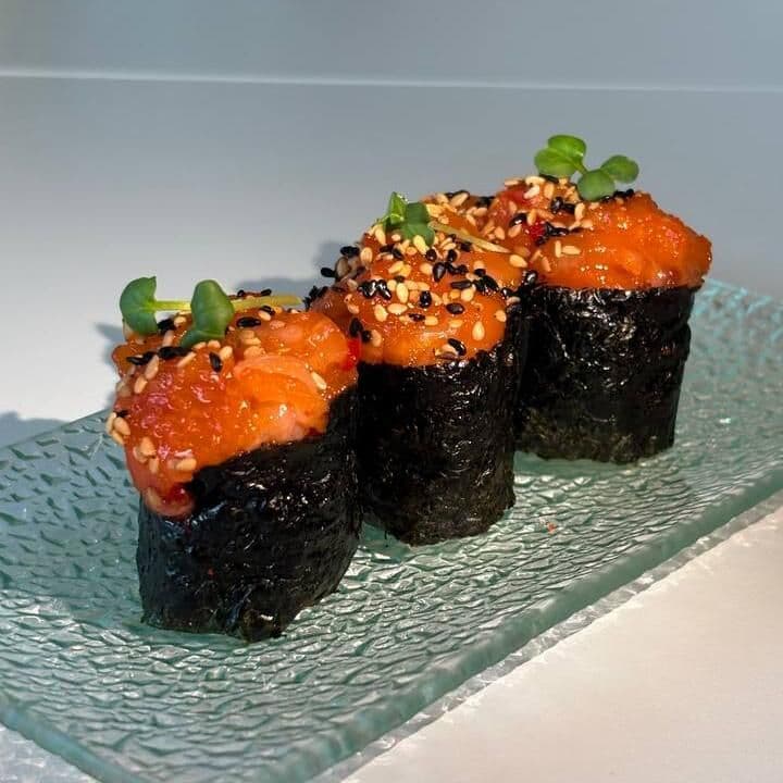 Gunkan Salmon, 3 pcs