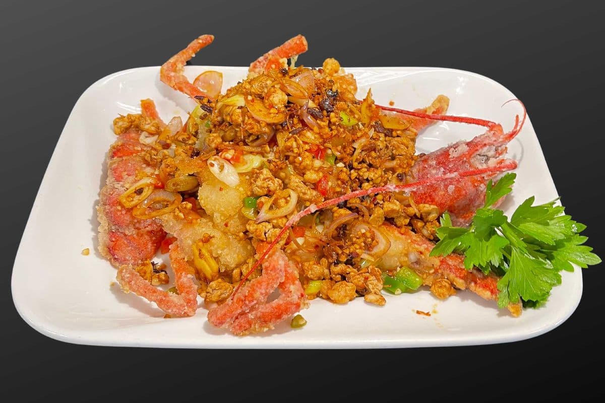 Hong Kong Style Lobster 避风塘炒龙虾