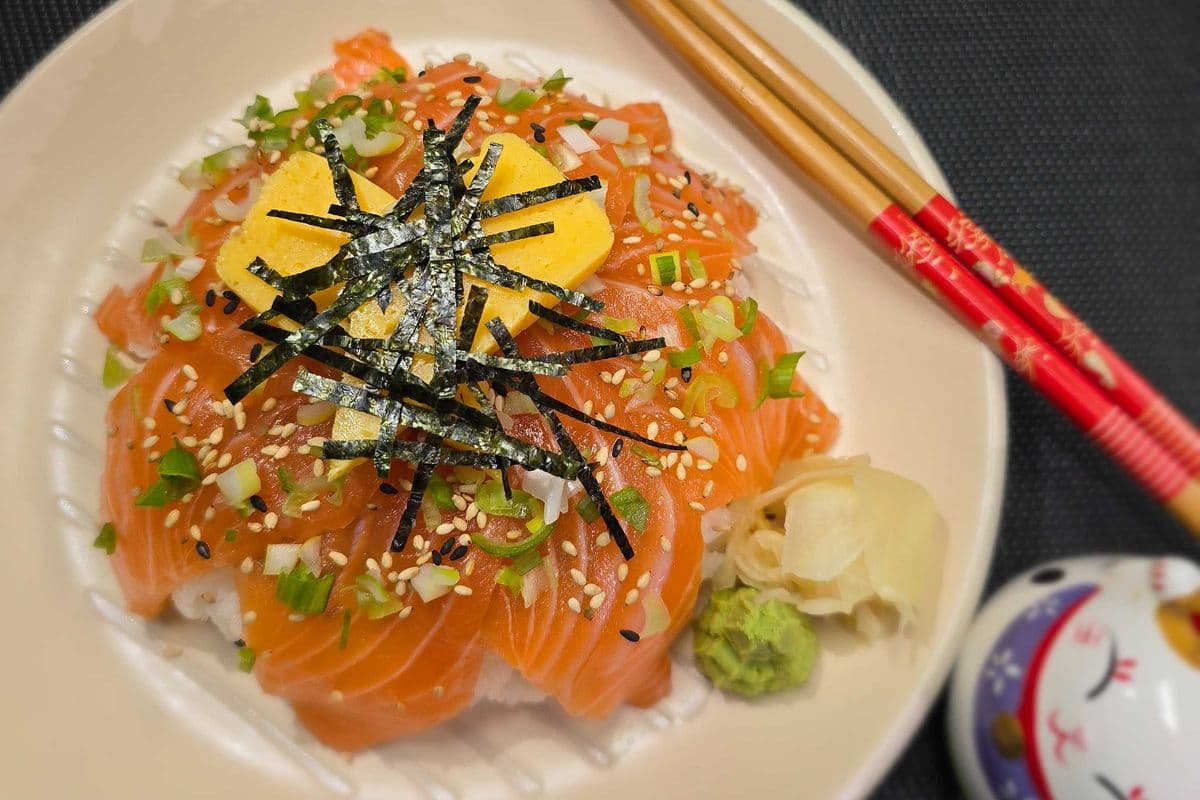 Salmon Donburi