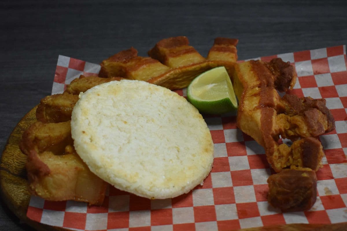 Chicharron + Arepa