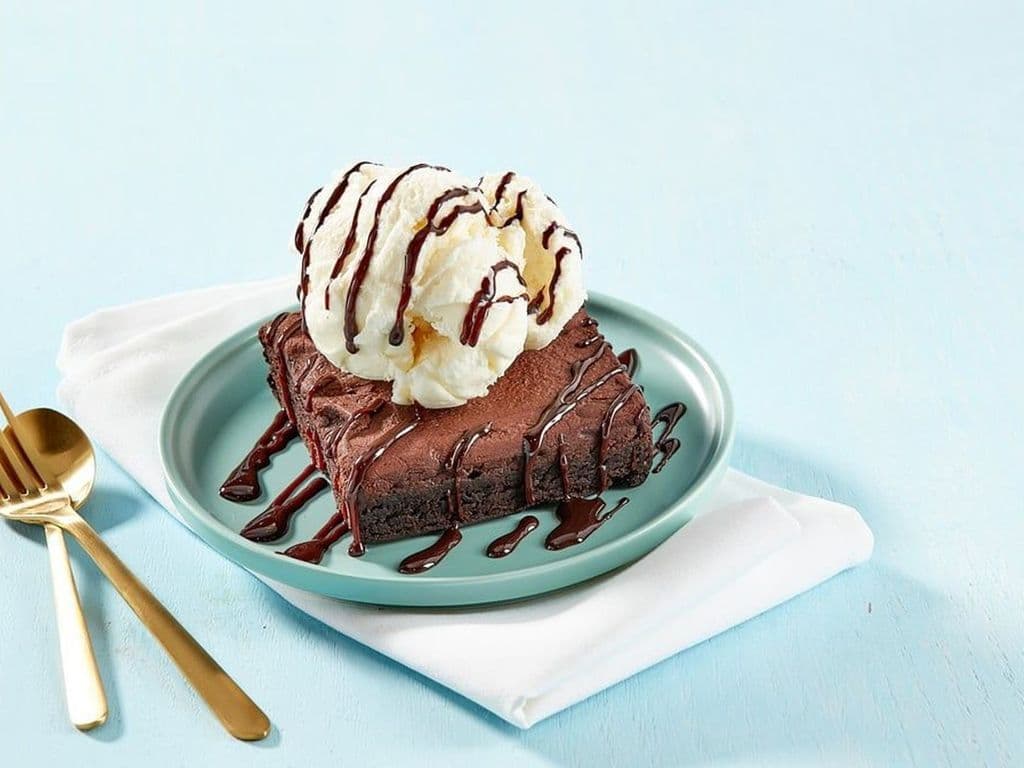Dbl Choc. Brwnie w/ Ice Cream