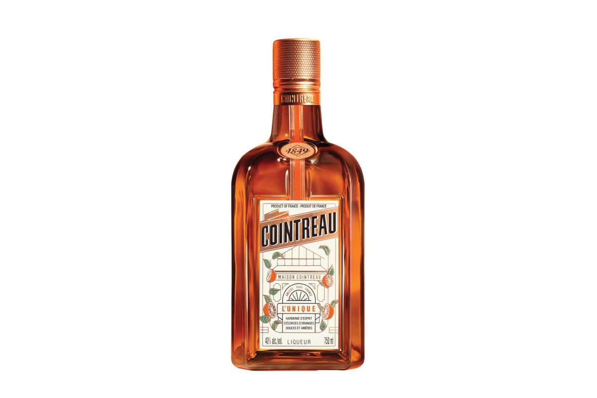 Cointreau (1 x 750 ml Bottle)