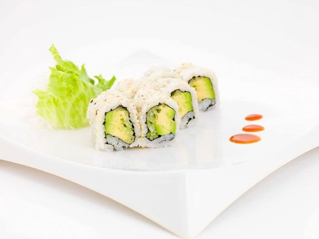 #Avocado & Cucumber Roll (6pcs)