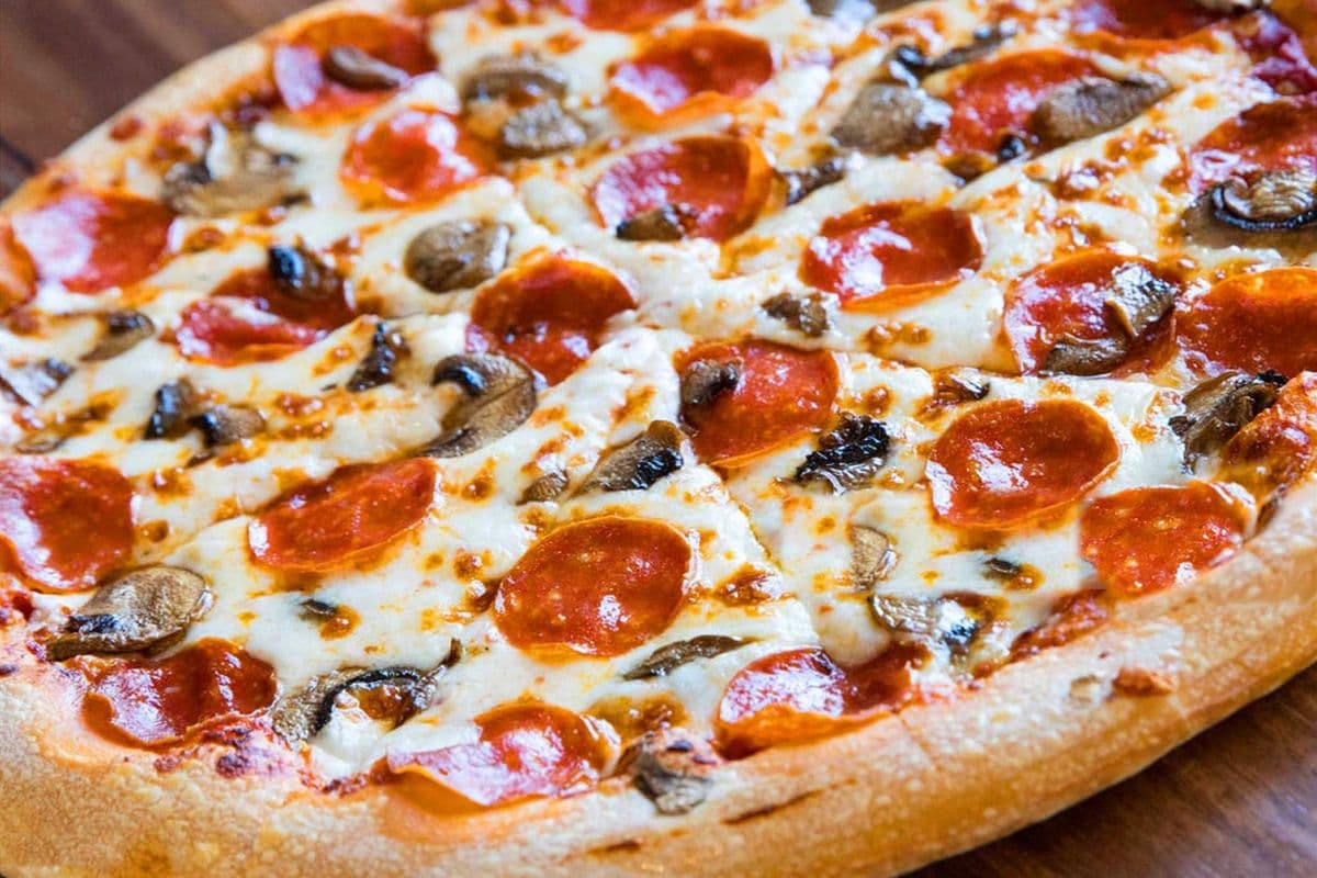 15" Bacon, Mushroom, and Sausage Pizza