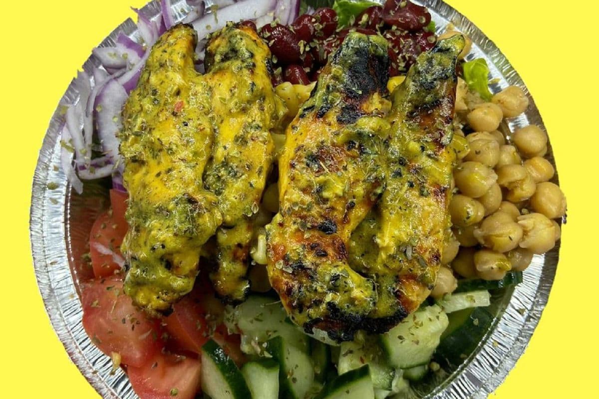 Salade grecque au poulet / Chicken greek Salad
