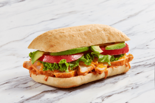 Chipotle Chicken Avo / Poulet chipotle à l’avocat