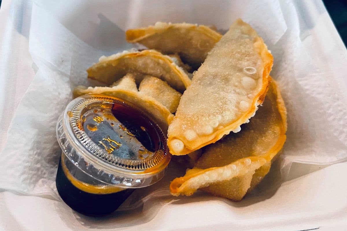 13. Gyoza (5 pcs)
