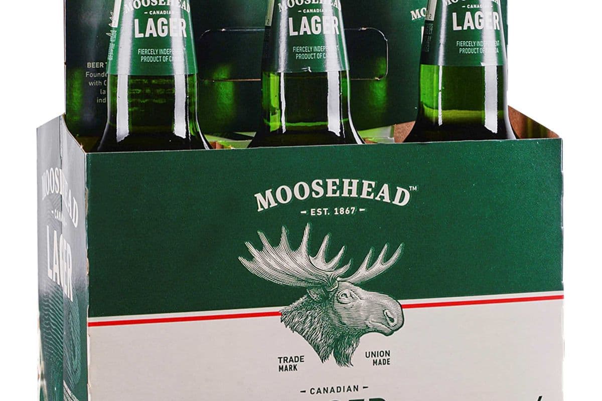 moosehead 12 bottle (12 x 341ml bottles)