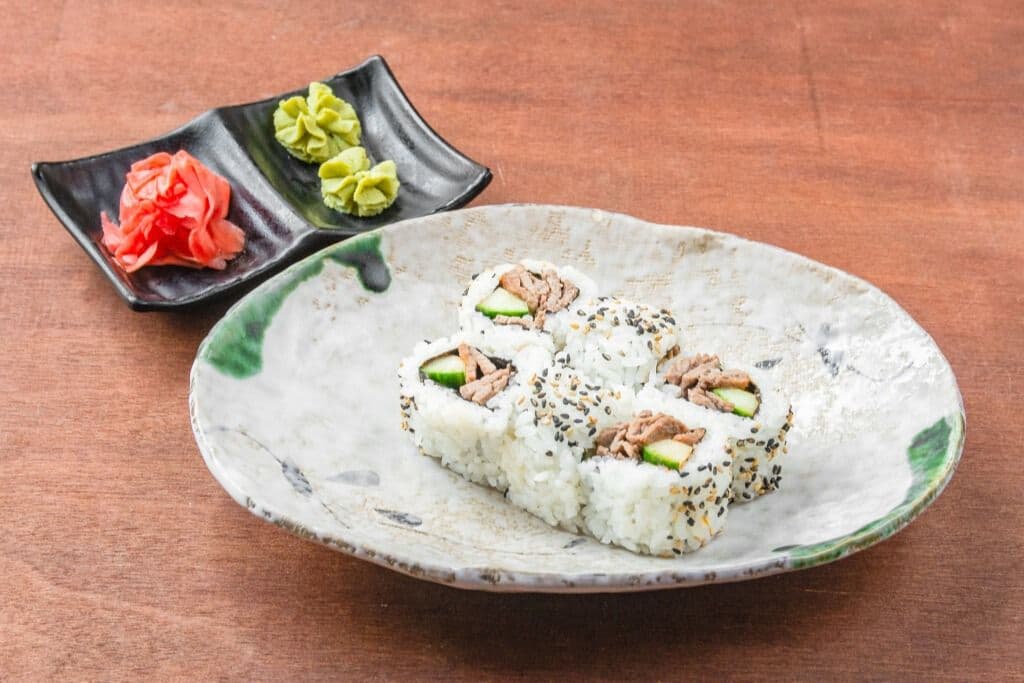 Spicy Beef - Classic Roll (6 pcs)