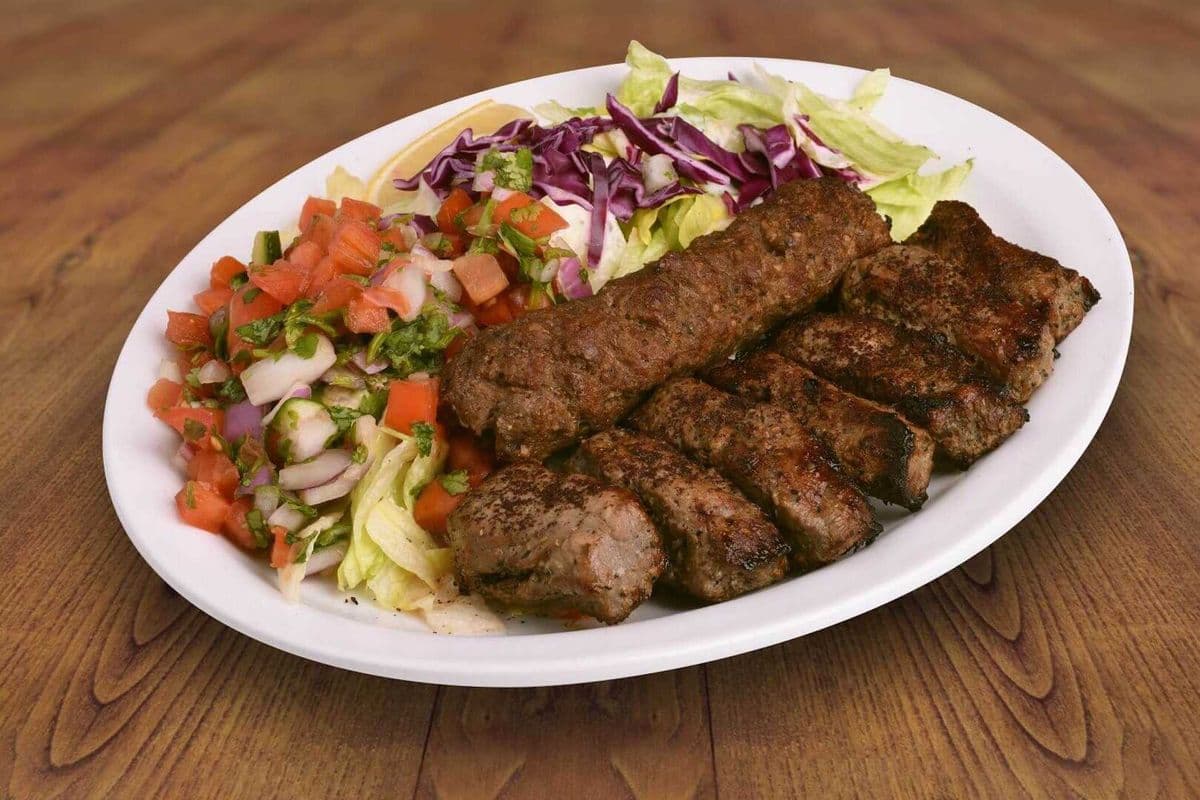 Sultani Kabob Salad & Naan