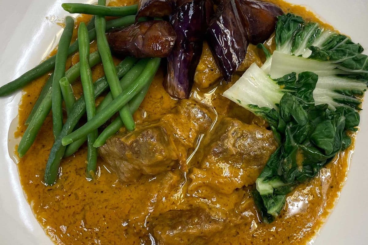 Beef Kare-Kare