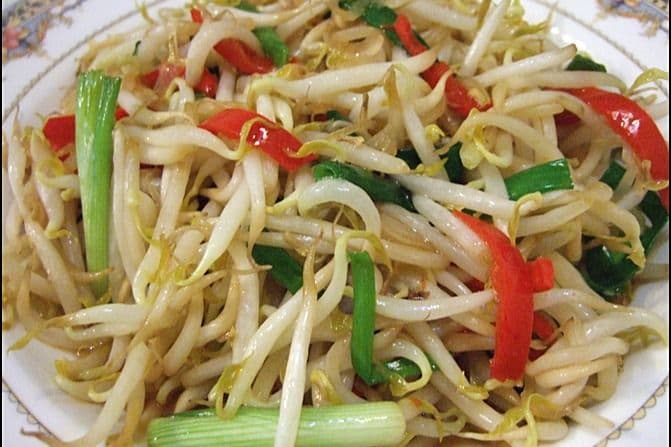 Vegetarian Chop Suey (Bean Sprouts) 素炒豆芽
