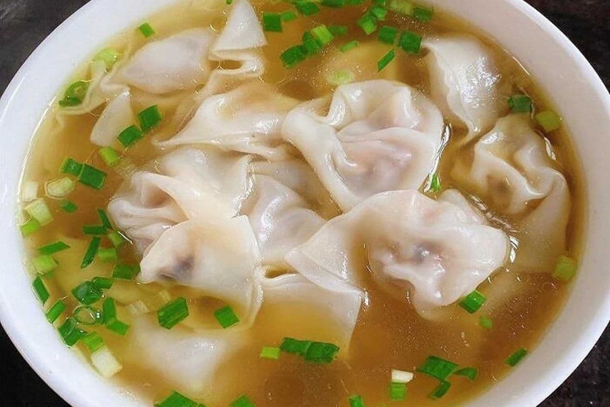 S1. Wonton Soup (6pcs) 云吞汤