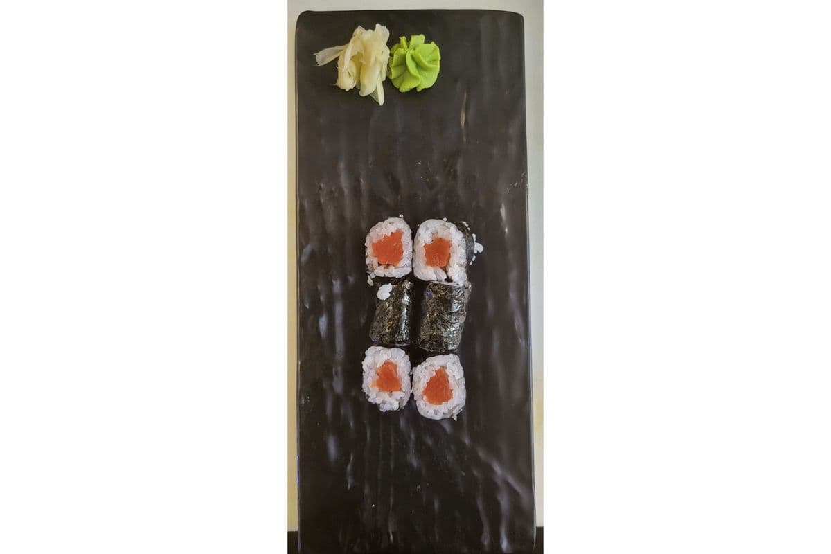 Salmon Roll