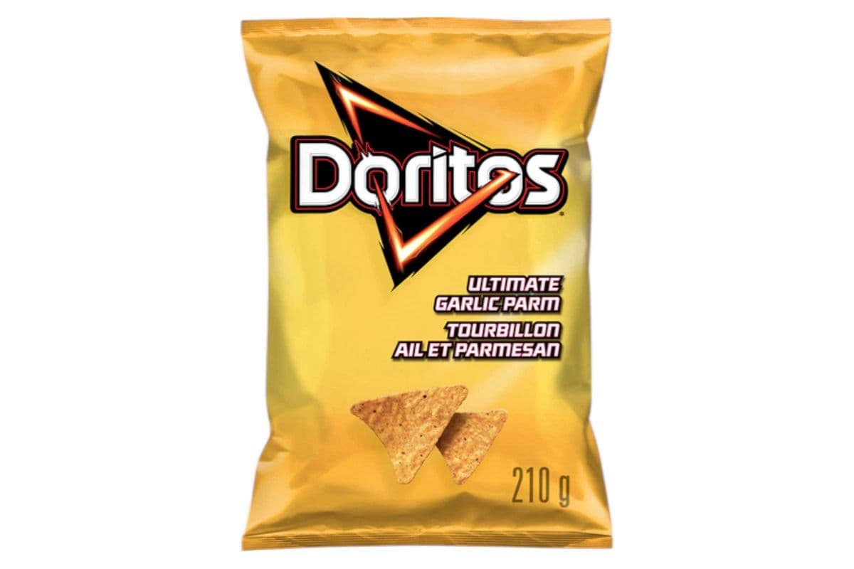 Doritos Ultimate Garlic Parm (210gm) (250 Cal)
