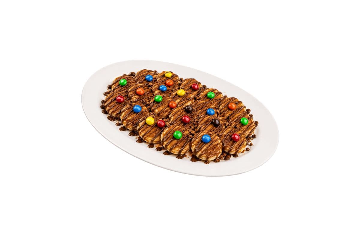 M&Ms Mini Pancakes - 8 PC