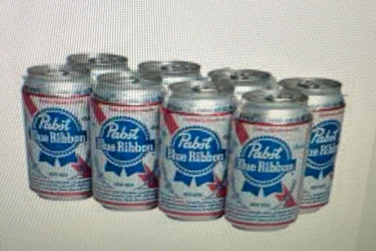 Pabst Blue Ribbon Beer (8 x 355 ml)