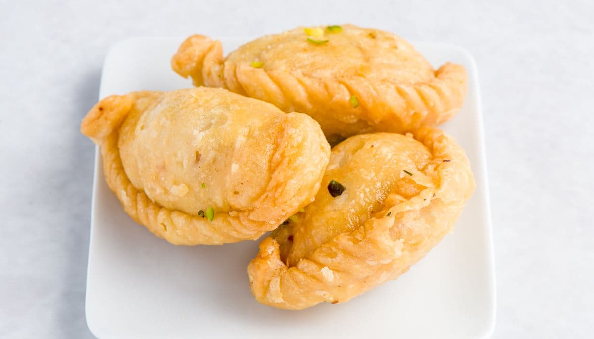Khoya Guzia (1LB)