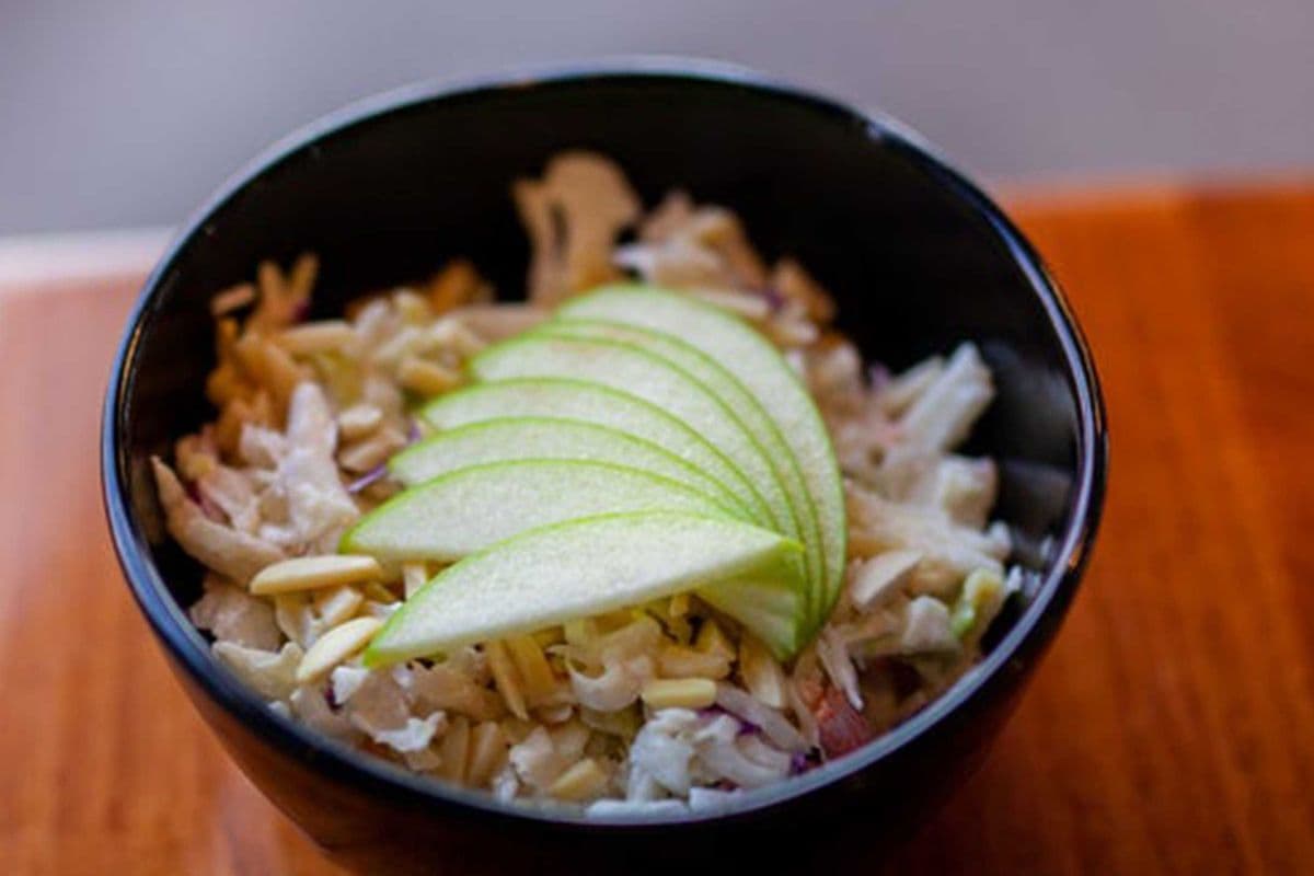 Slaw (8oz)