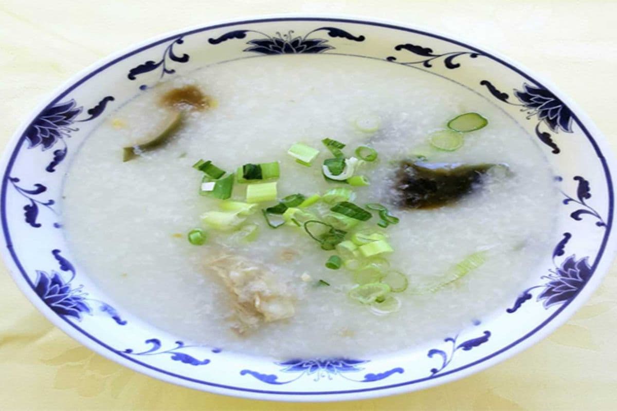 23. Congee with Preserved Egg and Salted Pork