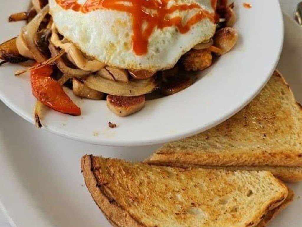 Tator Breaky Bowl