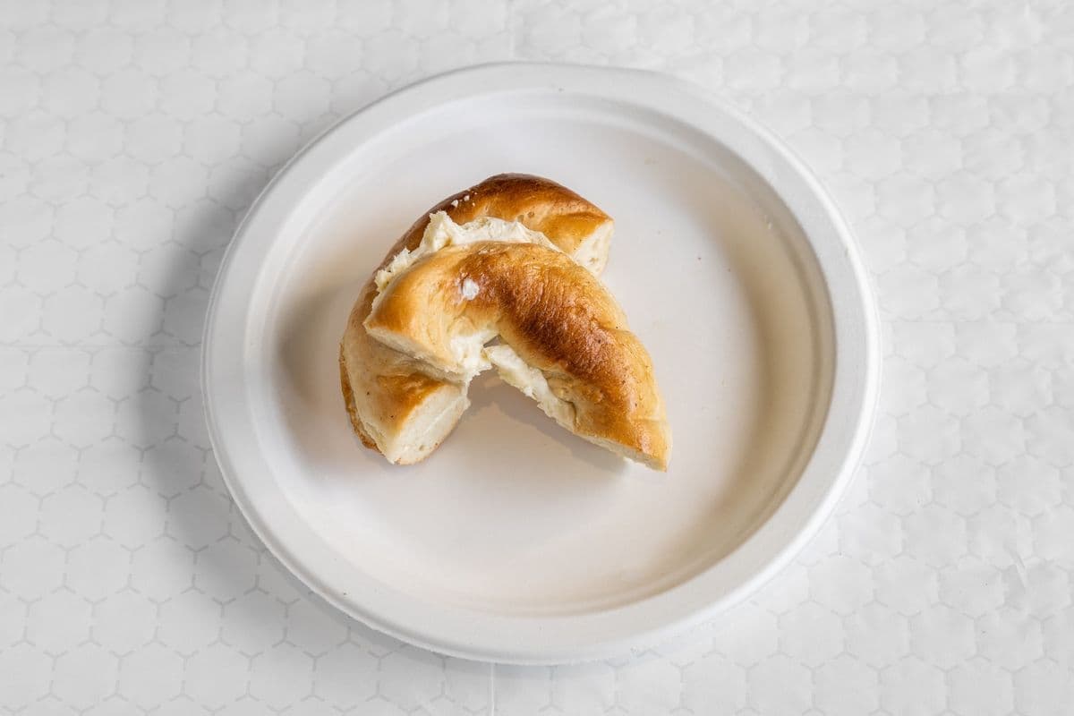 Bagel avec fromage à la crème / Cream Cheese Bagel