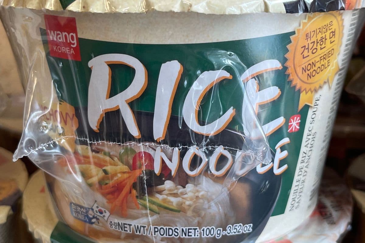 WANG KOREA Anchovy Flavor Rice Noodle