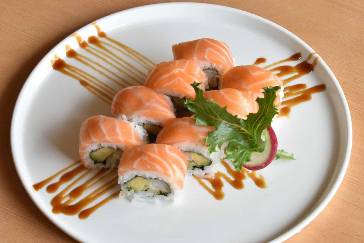 Red Rose Roll