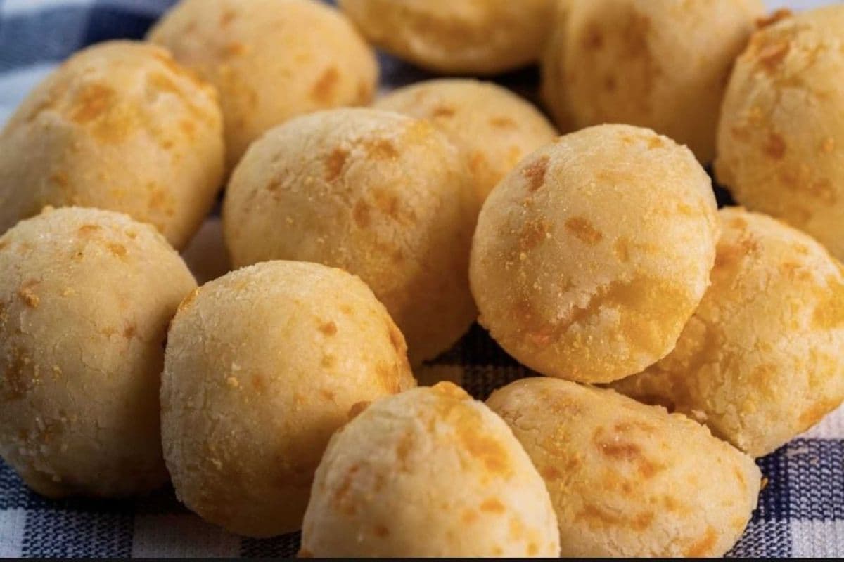 Cheese bread bites