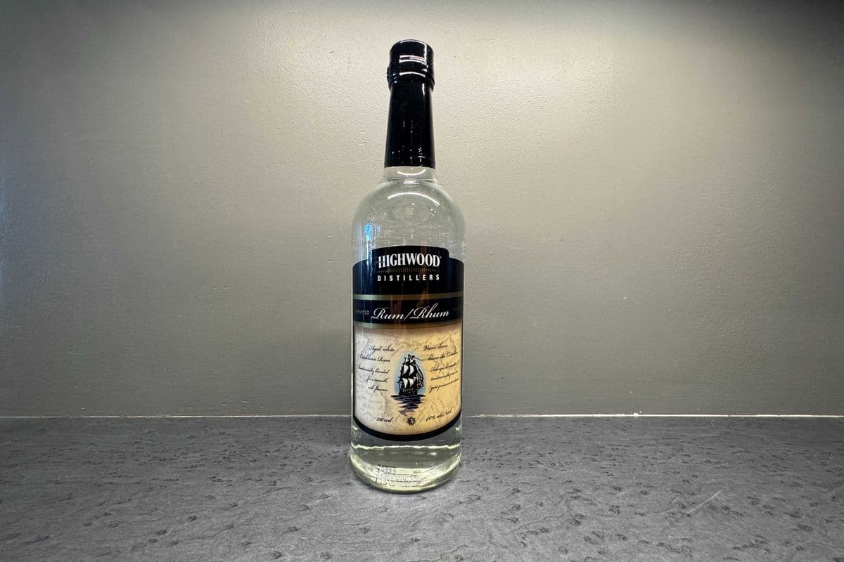 HIGHWOOD RUM 750ML BTL (1 x 750 ml)