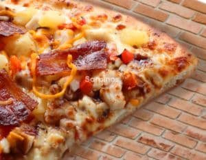 CHICKEN BACON ALFREDO PIZZA