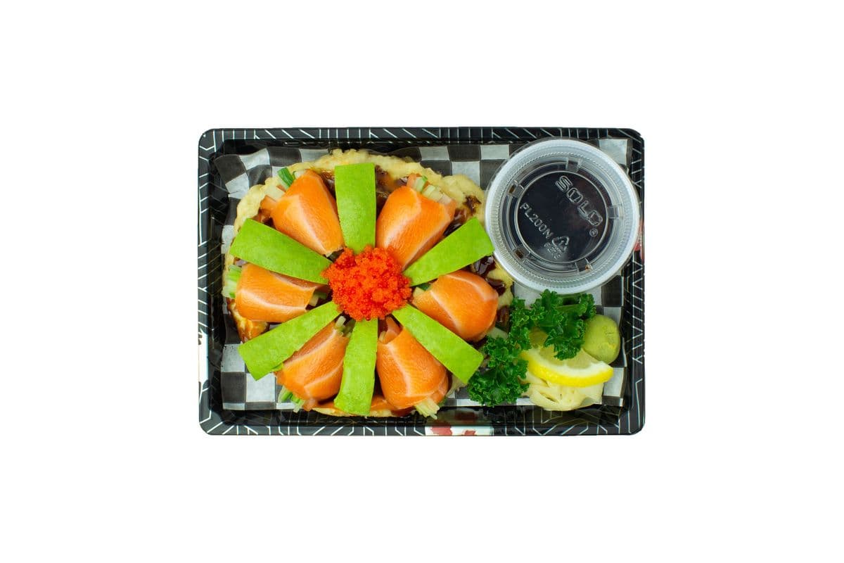 Salmon Sushi Pizza (6 pcs)