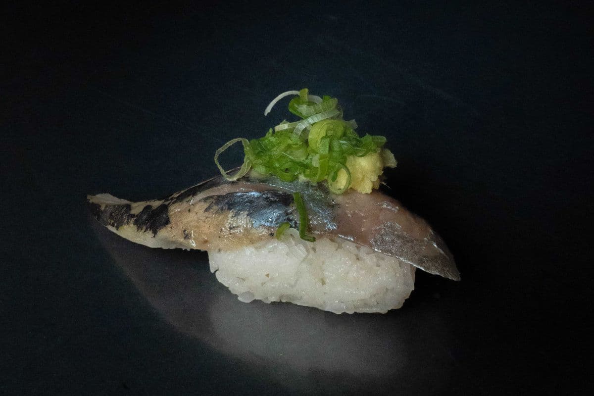 1097. Mackerel Sushi (2PCS)