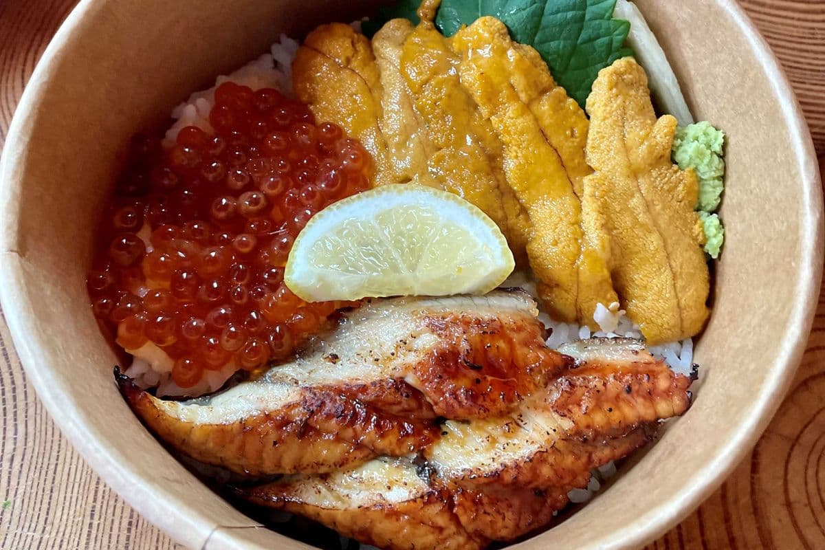 Uni Ikura Unagi Don