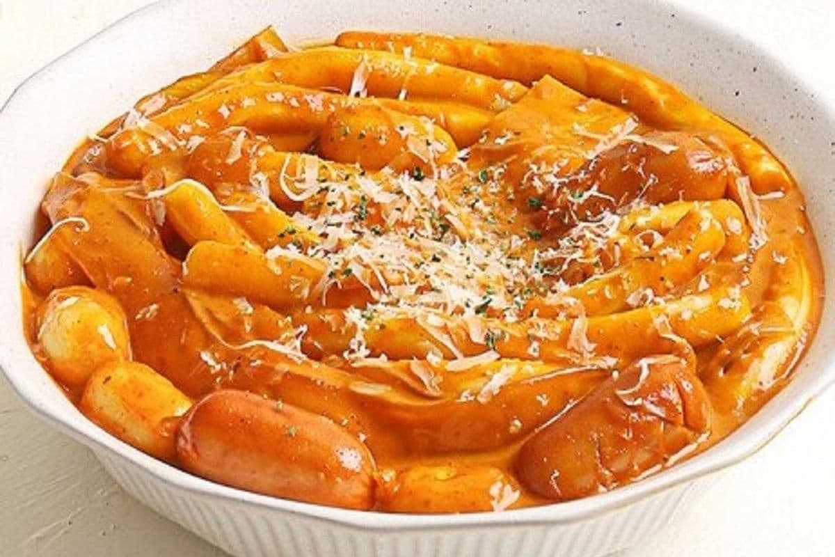 Big Rose Topokki 빅 로제떡볶이