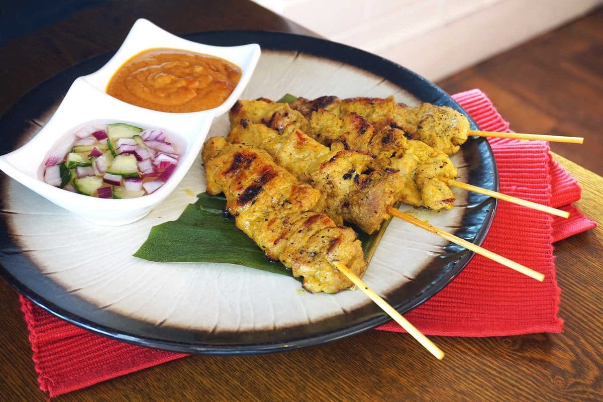 4. Satay (4 skewers)