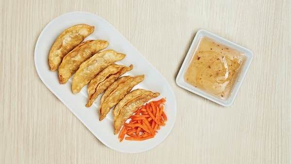 18B. Dumplings (6 Pcs)