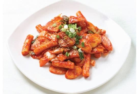 Ddukbokgi (Spicy Rice Cakes) 떡볶이